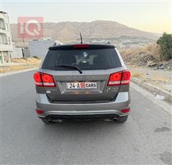 دودج جورني